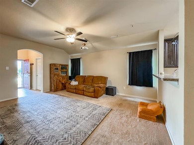 504 Glenwood St, Gainesville, TX 76240 - photo 2