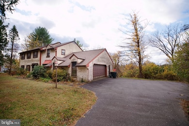 2713 Center St, Bethlehem, PA 18017 - photo 3