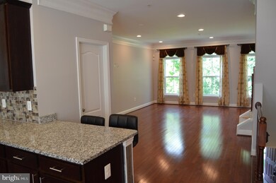 11922 Weybridge Ln, Germantown, MD 20876 - photo 7