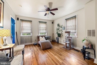 5715 Simmonds Ave, Baltimore, MD 21215 - photo 2