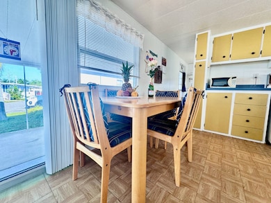 770 32nd Ave S unit 611, Saint Petersburg, FL 33705 - photo 7