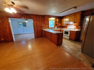 7615 Decatur Dr, Fayetteville, NC 28303 - photo 2