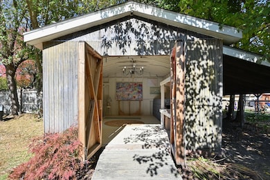 Backyard Shed/Yoga Studio