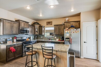 14904 Brandon Wolfram Ct, El Paso, TX 79938 - photo 5