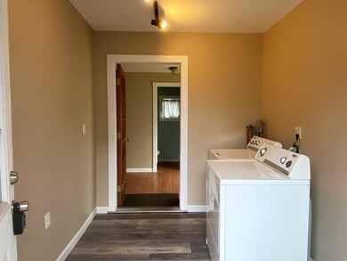 307 Conway St, Greenfield, MA 01301 - photo 7