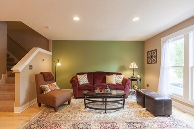 916 Blodgett St SE unit 1, Grand Rapids, MI 49506 - photo 2