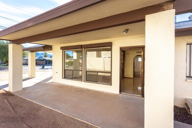 Front Patio - Unit A - 2