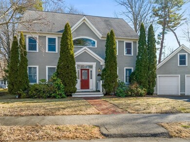 38 Grayson Ln, Newton Lower Falls, MA 02462 - photo 2