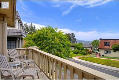 Large deck off the living room