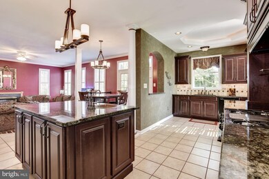 792 Sussex Ct, Sykesville, MD 21784 - photo 5