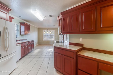 13699 Hidden Oaks Dr, Gulfport, MS 39503 - photo 4