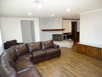 2660 E Osage Rd, Marlow, OK 73055 - photo 7