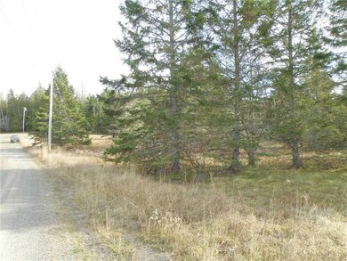 Land/Lot. Fntg along Boat Landing Road