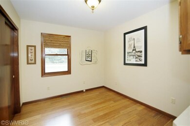 11959 6 1 2 Mile Rd, Battle Creek, MI 49014 - photo 4