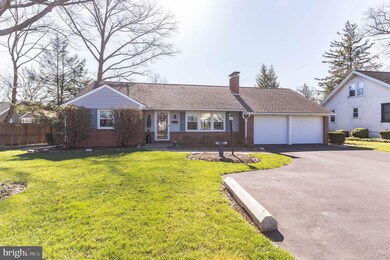 54 E Cherry Ln, Souderton, PA 18964 - photo 2