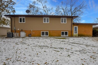 310 W 53rd Ln, Merrillville, IN 46410 - photo 6