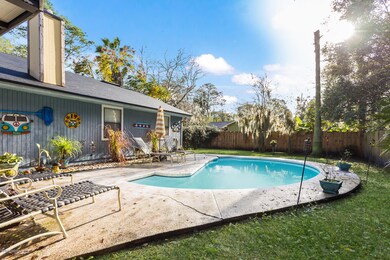 2438 Deloach Ln, Jacksonville, FL 32216 - photo 6