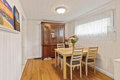 23 Greer St, Waltham, MA 02452 - photo 6