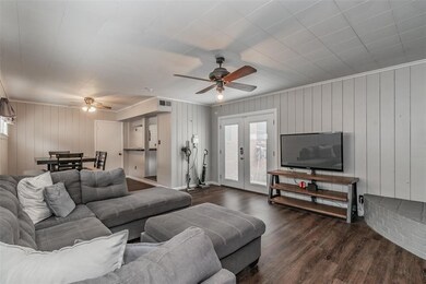 405 Hurstview Dr, Hurst, TX 76053 - photo 7