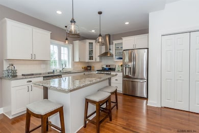 81 Lakepointe Way, Saratoga Springs, NY 12866 - photo 2