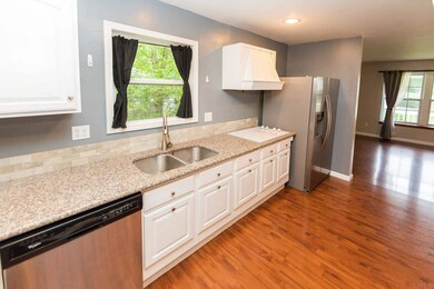 3644 E Park Ln, Bloomington, IN 47408 - photo 6