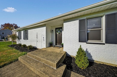 64-web-or-mls-Tracy Thayer - 6200 Feder