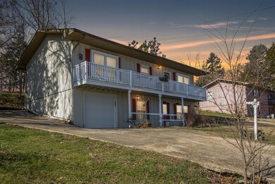 158 Cherokee Dr, Kimberling City, MO 65686 - photo 2