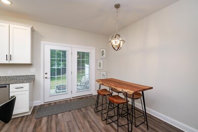 2214 Deyerle Ave, Harrisonburg, VA 22801 - photo 7