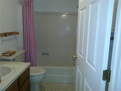54 Rebecca Ln unit 29, Yarmouth, ME 04096 - photo 5