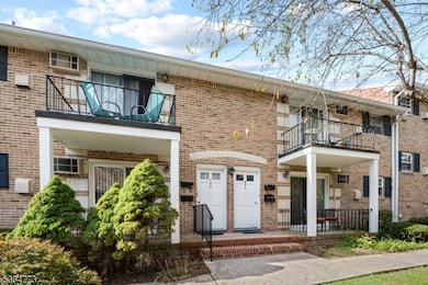 320 South St unit F, Morristown, NJ 07960 - photo 3