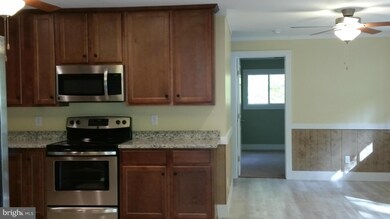 132 Circle Rd, Stanardsville, VA 22973 - photo 4