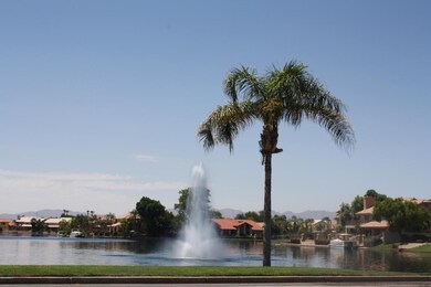 ONE OF THE 2 FOUNTAINS