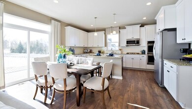 MODEL HOME PHOTOS, COLORS AND SELECTIONS DO VARY.