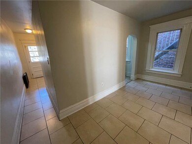 1409 W Linden St unit 2, Allentown, PA 18102 - photo 2