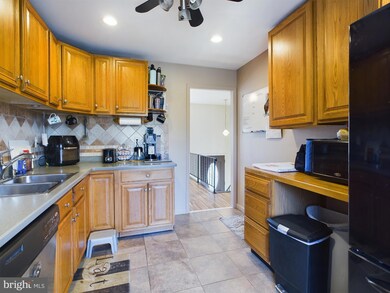986 Round Top Dr, Annapolis, MD 21409 - photo 6