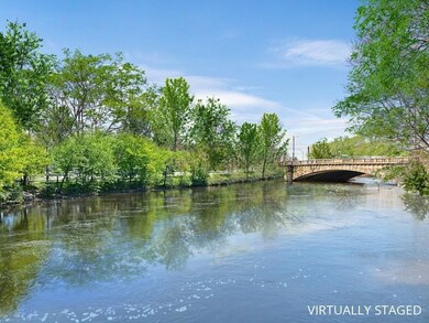 10 Riverside St unit 3-2, Watertown, MA 02472 - photo 2