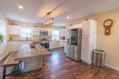 405 Ridge Ave, Aurora, IN 47001 - photo 2