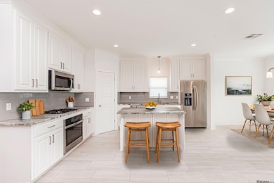 39223 Canopy Ct, Gonzales, LA 70737 - photo 4