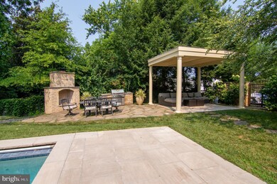 1020 Dead Run Dr, McLean, VA 22101 - photo 4