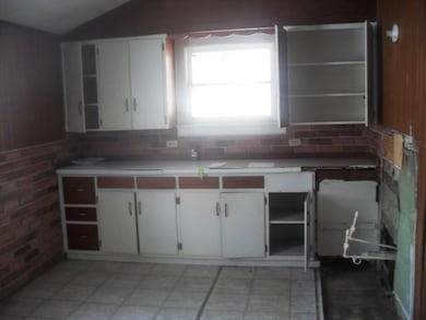 144 Division St, Elkhart, IN 46516 - photo 4