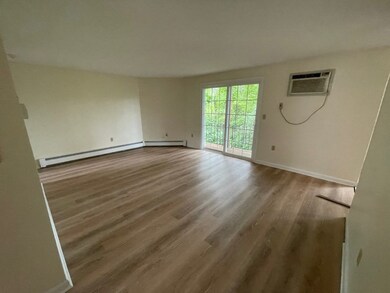 454 Mammoth Rd unit 23, Dracut, MA 01826 - photo 3