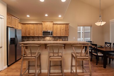 20532 Jacklight Ln, Bend, OR 97702 - photo 6