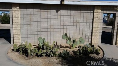73636 Cactus Dr unit B, Twentynine Palms, CA 92277 - photo 5