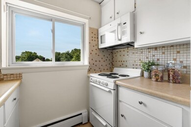 425 S Huntington Ave unit 15, Jamaica Plain, MA 02130 - photo 5