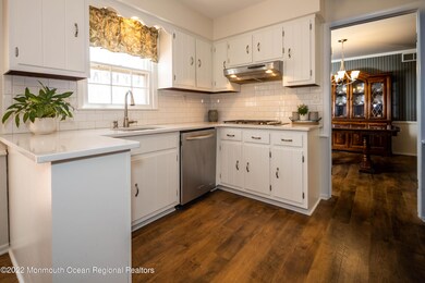 9 Melody Ln, Middletown, NJ 07748 - photo 6