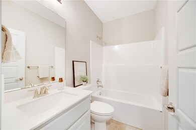 9341 N Belton Ave, Kansas City, MO 64154 - photo 6