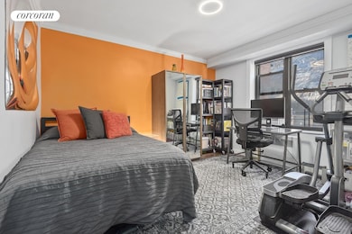 Fort Tryon Gardens unit 4F, New York, NY 10040 - photo 7