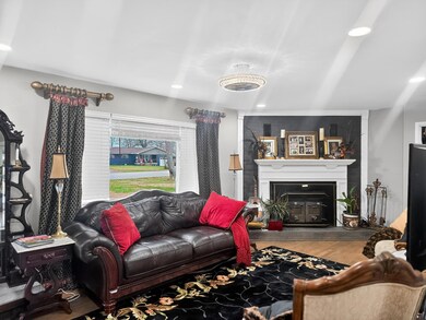 521 Steele Rd, Rossville, GA 30741 - photo 5