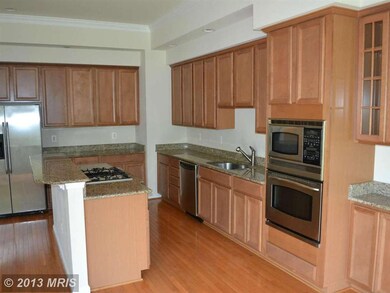 16468 Steerage Cir, Woodbridge, VA 22191 - photo 3