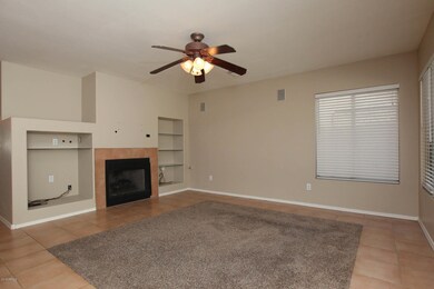 Family room2 (1)
